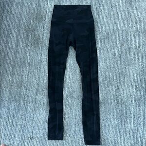 Lululemon Black Camouflage Leggings